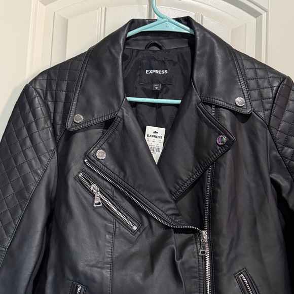 New Express Women's Black Leather Biker Jacket - Picture 2 of 9